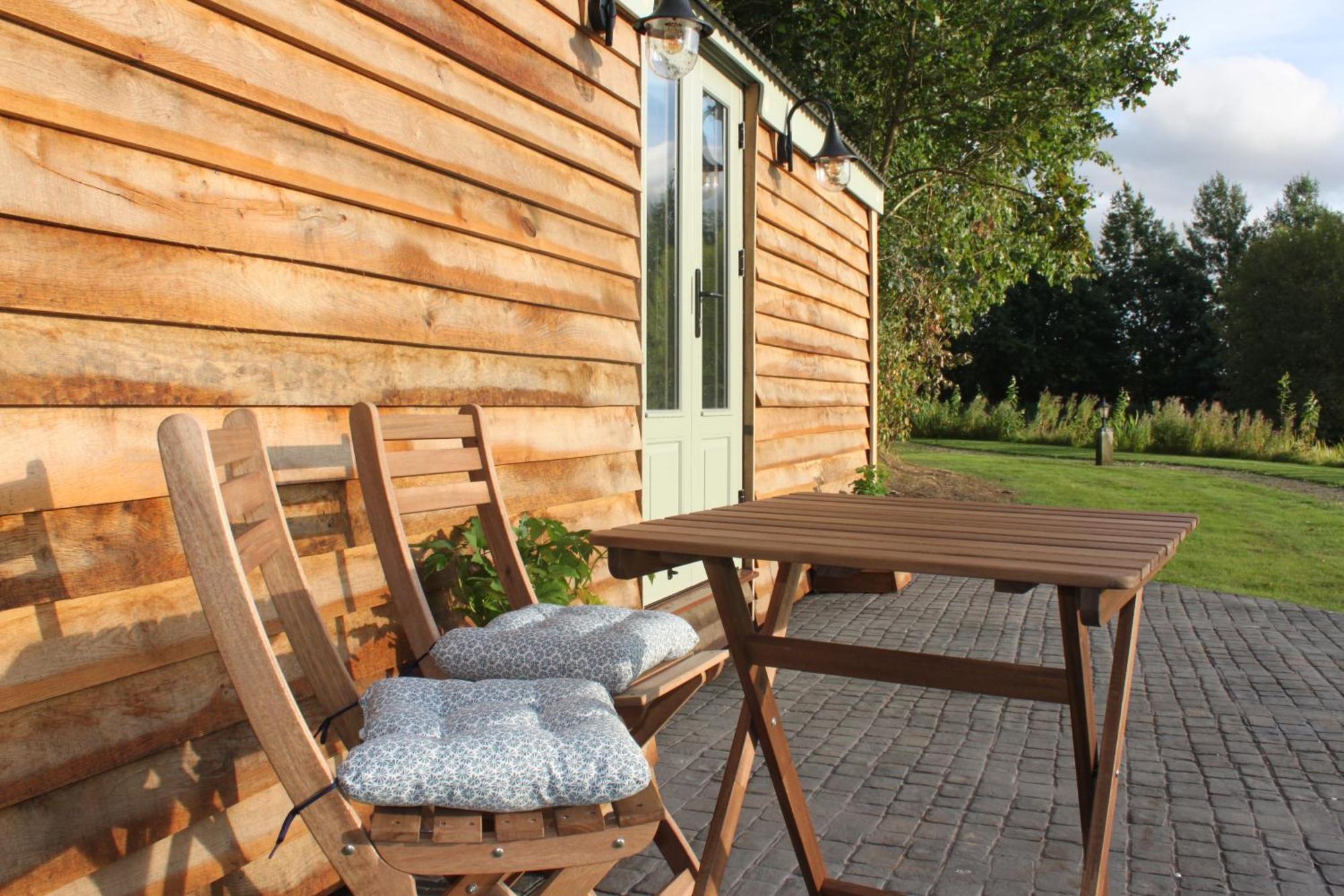Luxury Shepherds Hut - The Foxglove By The * Stillingfleet